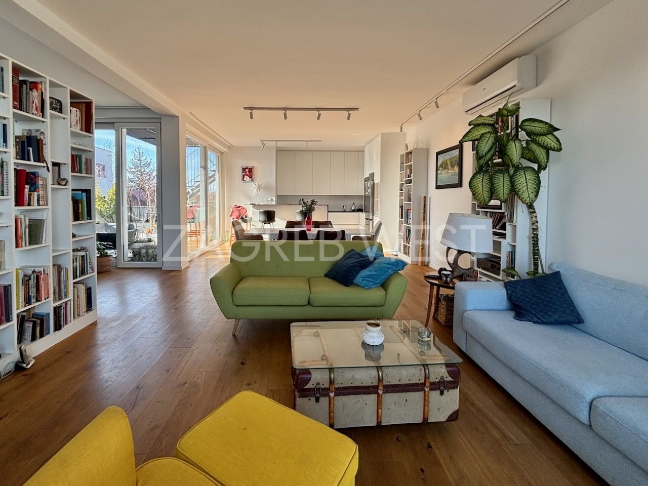 Property thumbnail 2